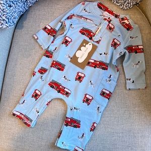 Angel Dear NWT FIRETRUCK Dalmatian Romper 0-3